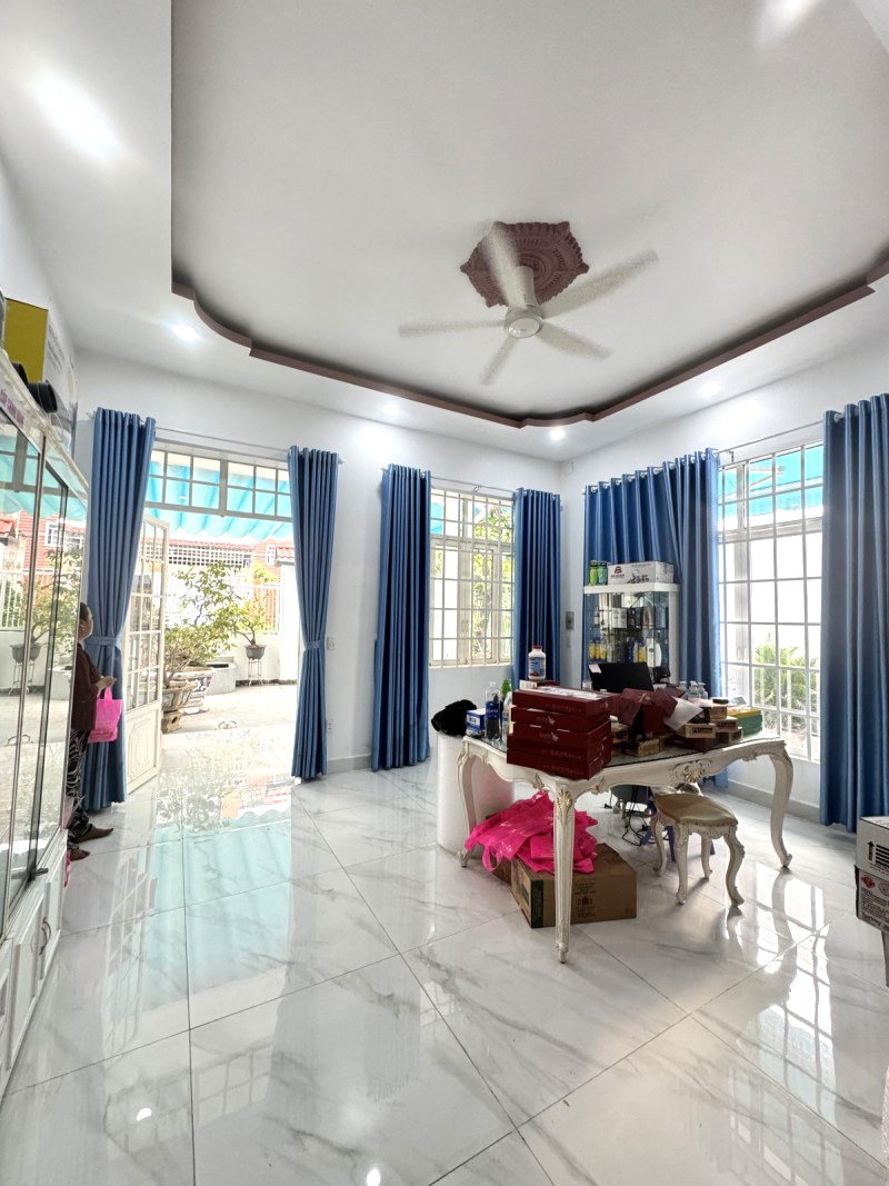 Bán biệt thự sân vườn Linh Đông 200m² – hẻm ô tô 5m – gần Vành đai 2 – giá chỉ 12.2 tỷ, dòng tiền - Ảnh 4